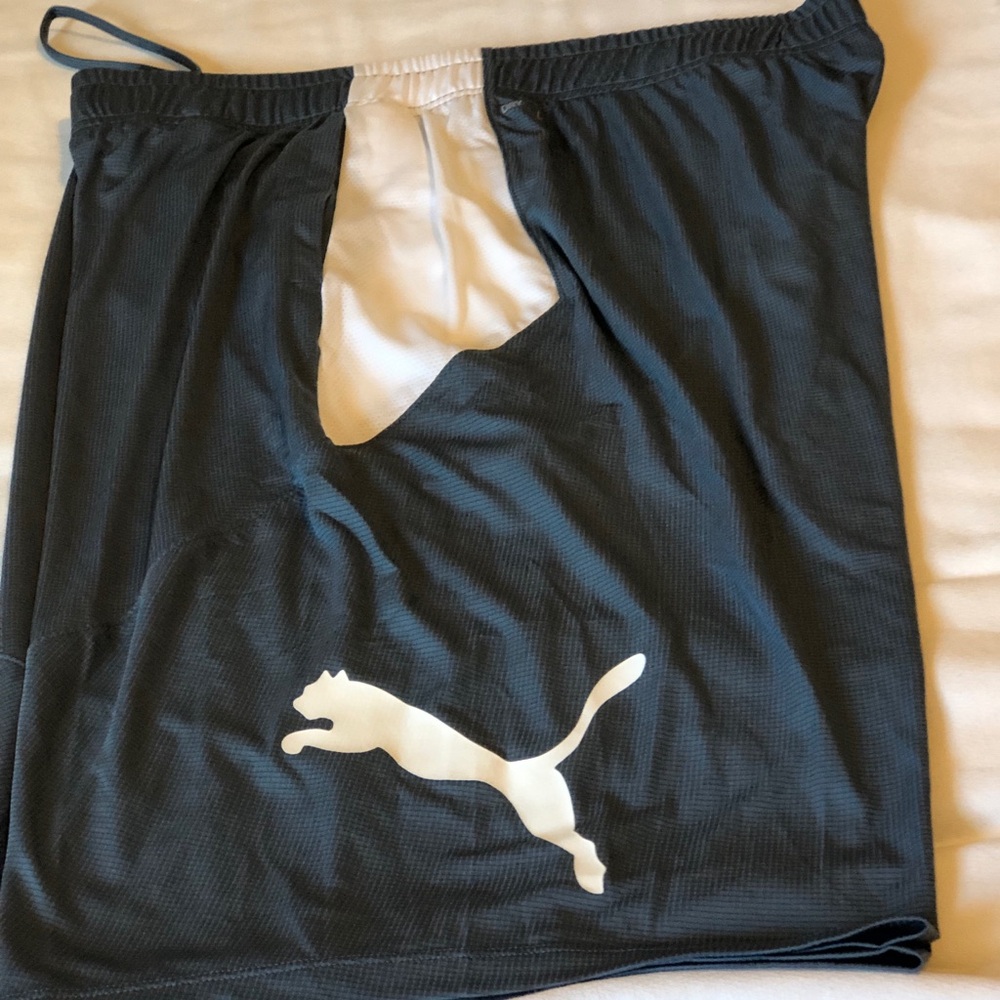 PUMA BASKETBALL TRUNKS - Picture 7 of 9